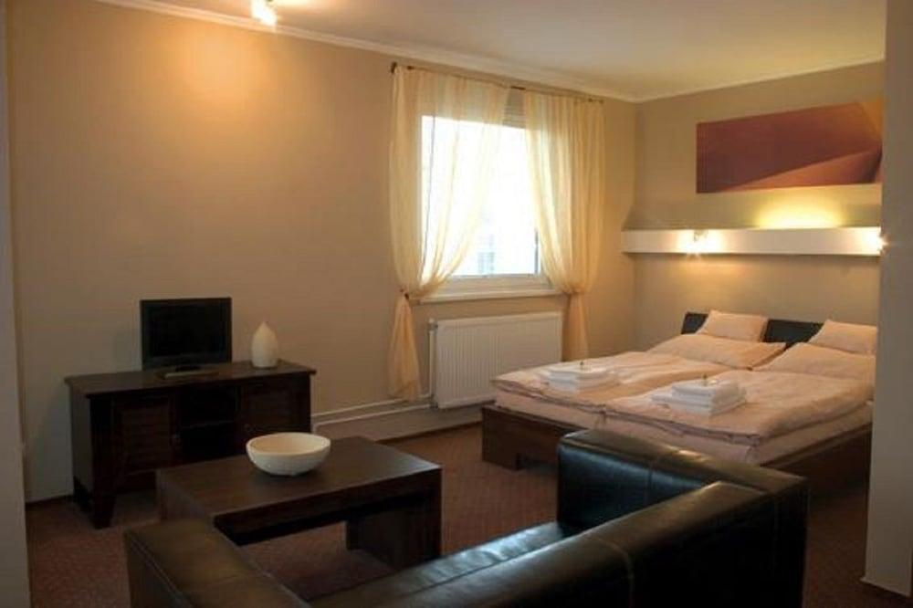 Hotel Galileo Žilina Extérieur photo