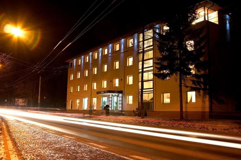 Hotel Galileo Žilina Extérieur photo
